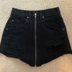 CARMAR black denim skirt